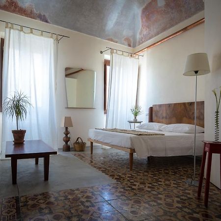 Piazza San Pantaleo Bed and Breakfast Sorso Eksteriør billede