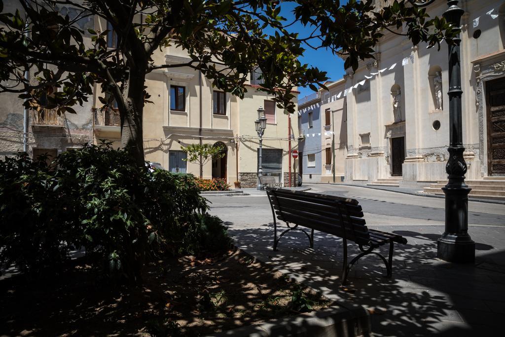 Piazza San Pantaleo Bed and Breakfast Sorso Eksteriør billede